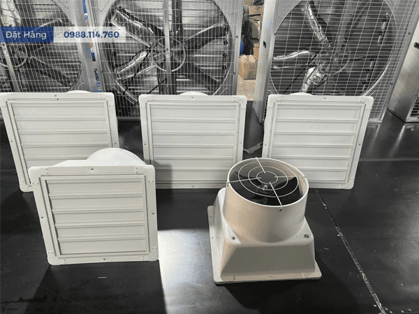 Ảnh Thực Tế Quạt Thông Gió Composite 850x850