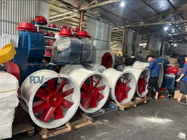 anh-quat-huong-truc-cao-ap-qta-600