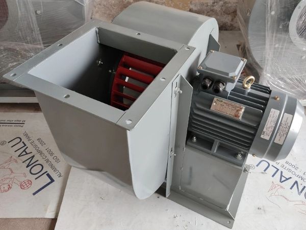 Hình ảnh thực tế của quạt ly tâm phòng nổ 2HP
