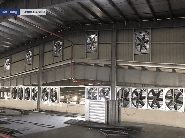 Lắp Quạt Thông Gió Vuông