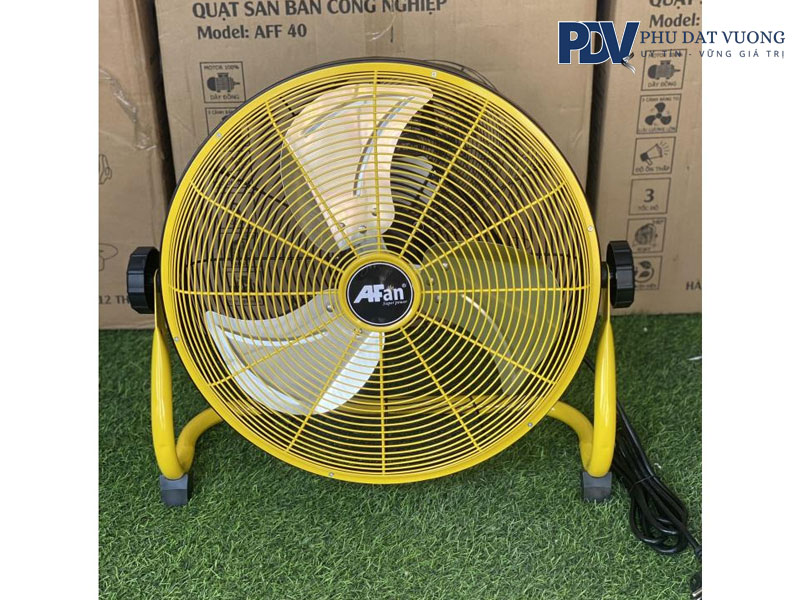 Cac-yeu-to-can-can-nhac-khi-mua-quat-cong-nghiep-phudatvuong