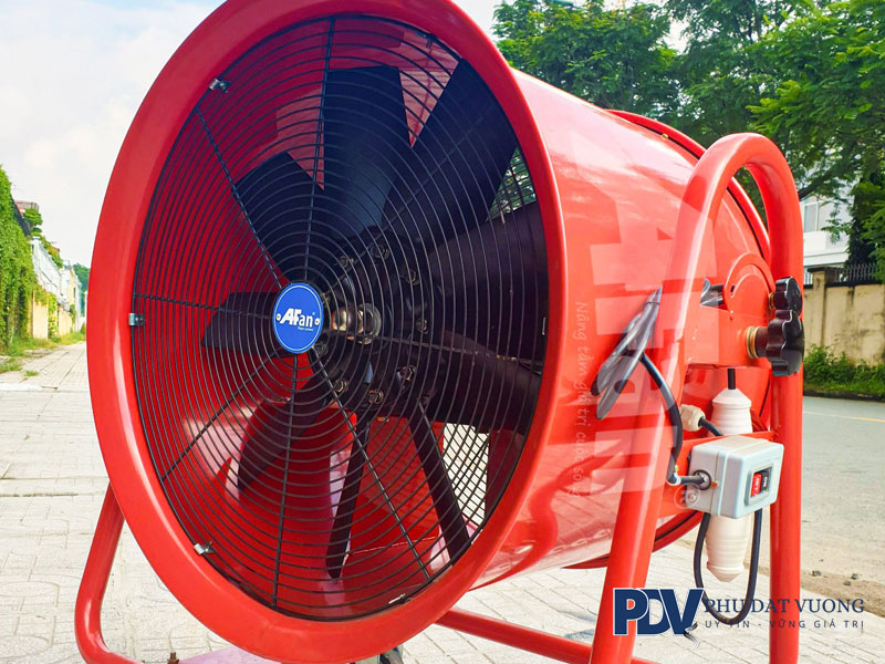 luu-y-khi-chon-mua-quat-cong-nghiep-phudatvuong