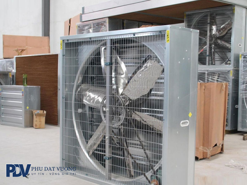 Thong-so-quat-hut-cong-nghiep-phudatvuong